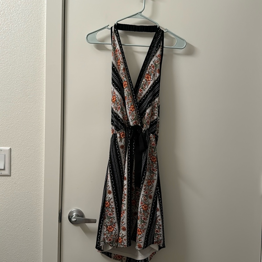 Halter top dress